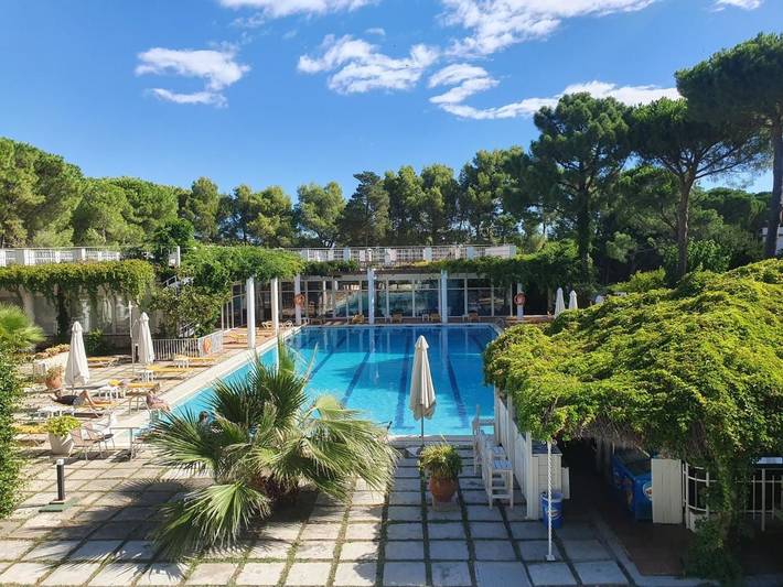 Hôtel pour 2 personnes, avec vue ainsi que piscine et jardin