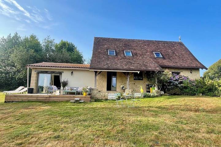 Location de vacances pour 5 personnes, animaux acceptés à Saint-Sulpice-d'Excideuil