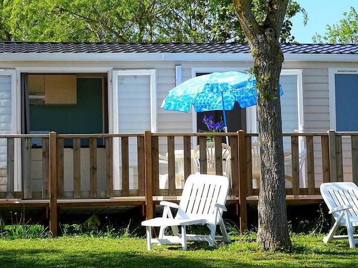 Camping pour 5 personnes, avec bassin pour enfant en Franche-Comté - 2
