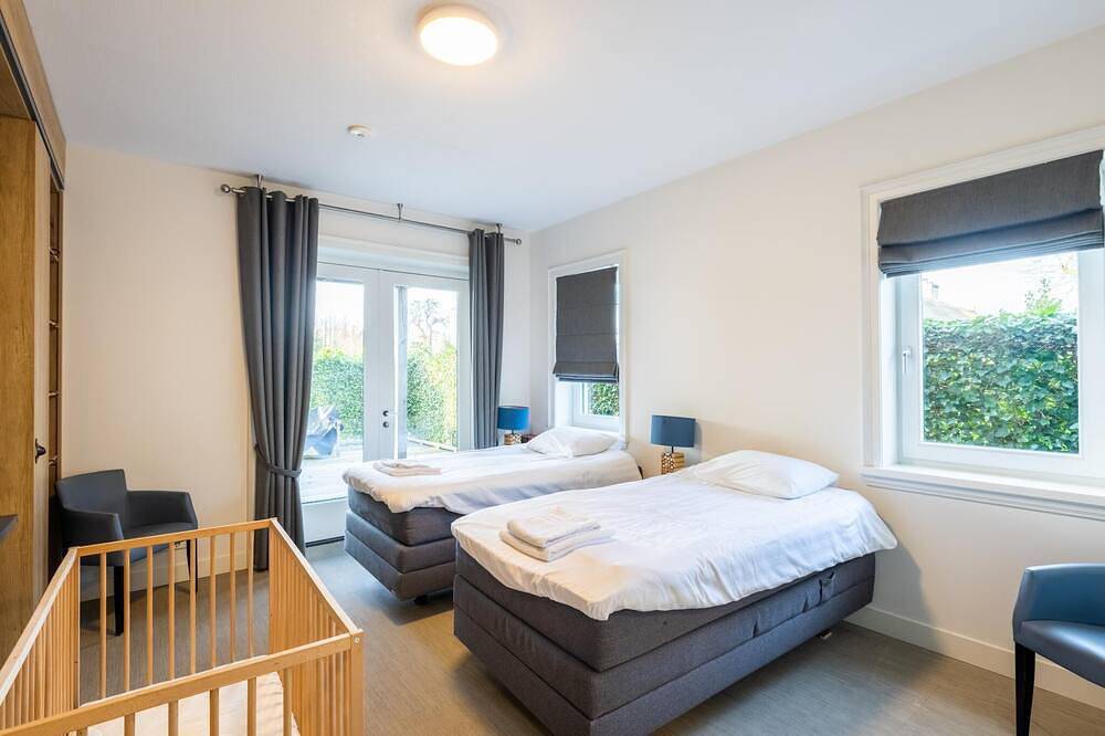 Ferienhaus am Wasser mit Liegeplatz in Kaag, Groene Hart