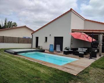 Cottage pour 6 personnes, avec jardin et piscine à Lagardelle-sur-Lèze