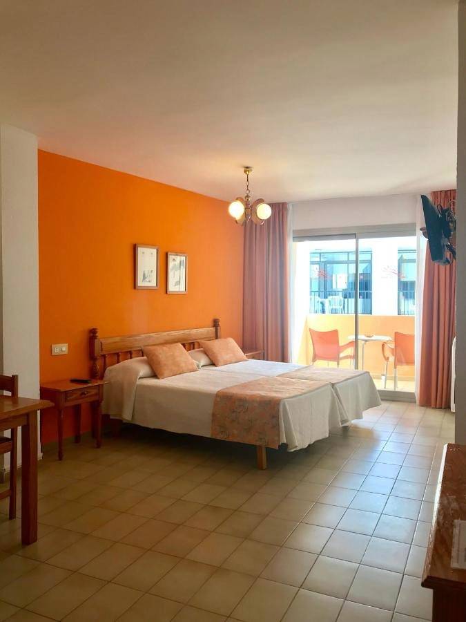 Apartamentos Jovial in Ocean Beach Ibiza, Sant Antoni de Portmany