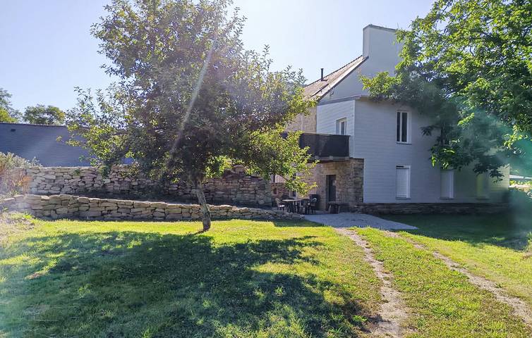 Gîte pour 4 personnes, avec jardin à Saint-Évarzec - 2