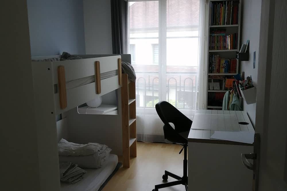 Haus in der Nähe von Disneyland (15 Minuten) und Paris (25 Minuten vom Zentrum entfernt) in Champs-sur-Marne, Seine-et-Marne