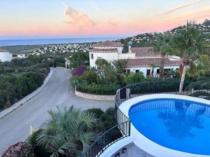 Casa rural para 8 personas, con piscina además de jardín y vistas, Se admiten mascotas en Pego - 4