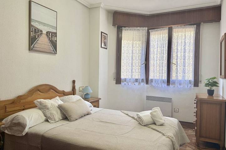 Apartamento de vacaciones para 7 personas, con balcón, Se admiten mascotas - 1