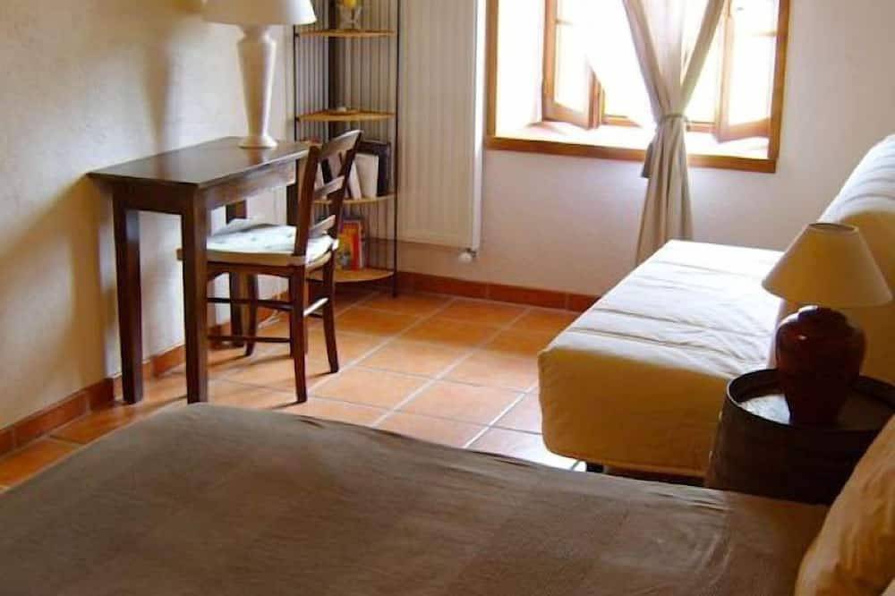 La Grange : La Chambre Vendange in Coutouvre, Région de Roanne