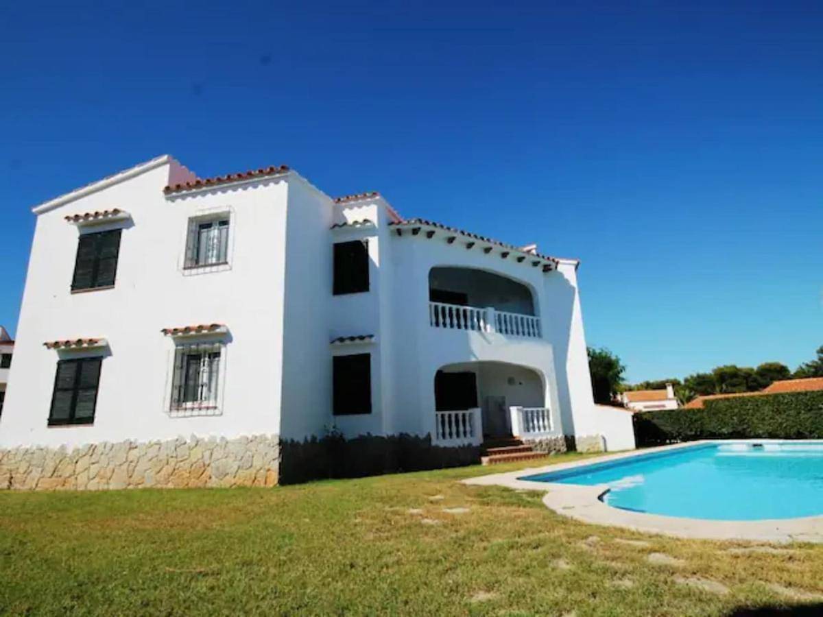 Ganze Wohnung, Apartment with Pool View in Arenal d'en Castell, Es Mercadal