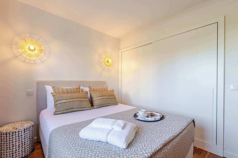 Ma-la Beach House in Marinhas, Esposende