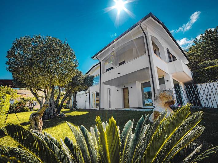 Haus in Carini mit privatem Pool in Carini, Provincia de Palermo