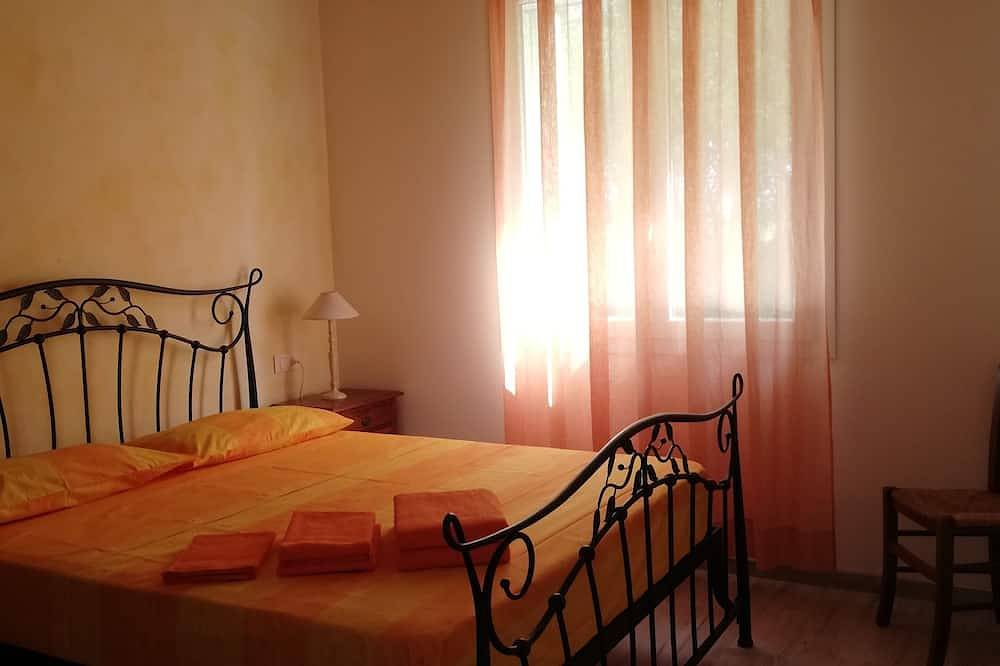 House in the wood in Dolo, Provincia de Venezia