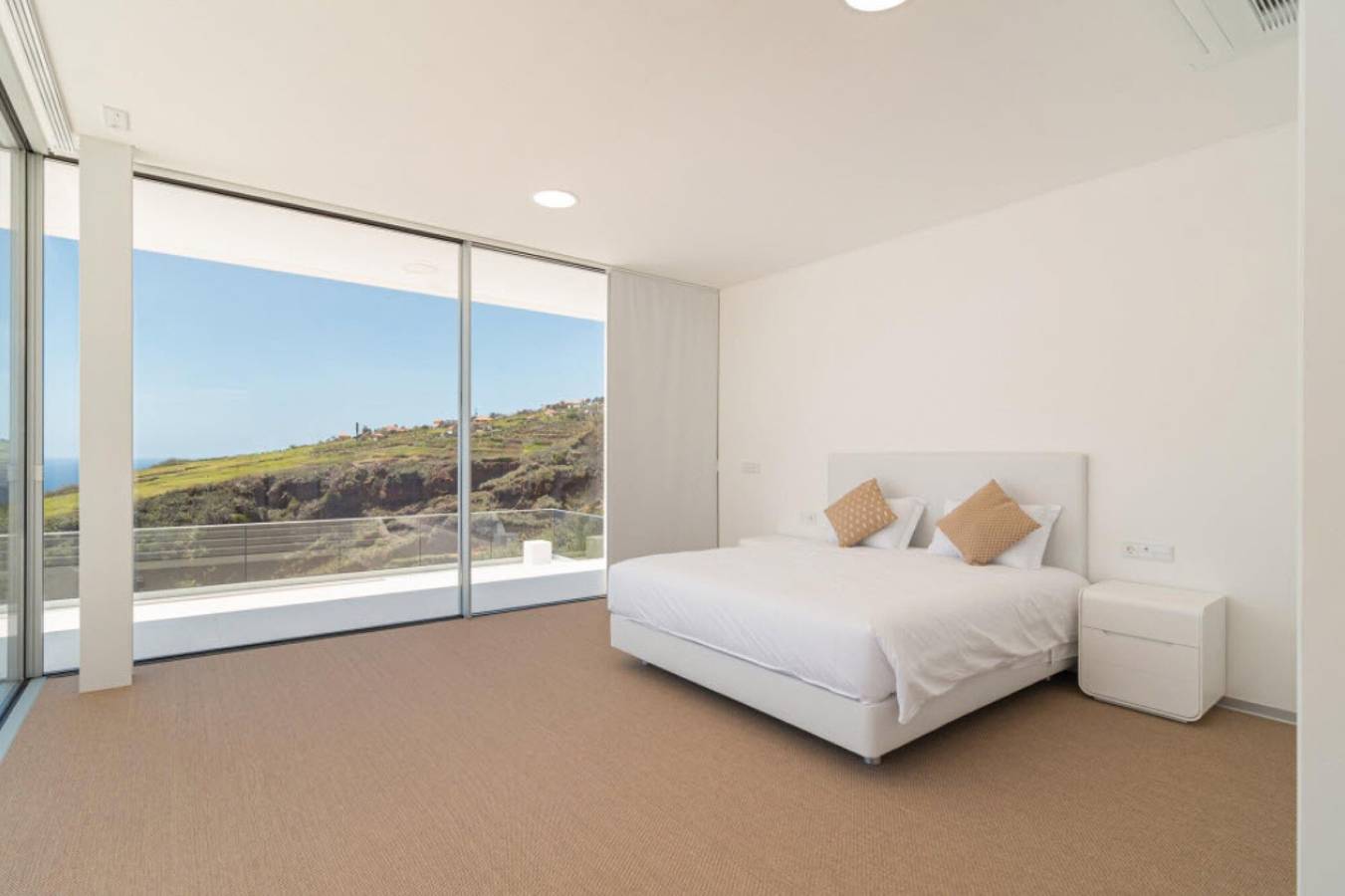Casa vacanze "Villa Camacho - Ultra Luxury" con vista mare, piscina e Wi-Fi in Calheta, Madeira