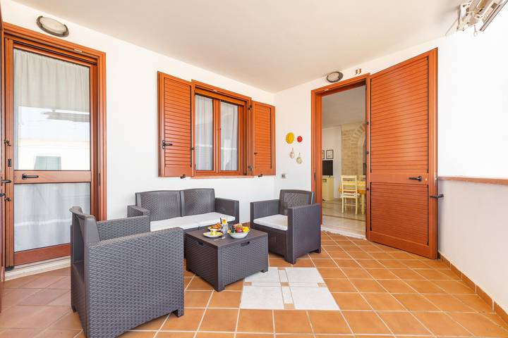 Gîte pour 7 personnes, avec terrasse à Sant'Isidoro