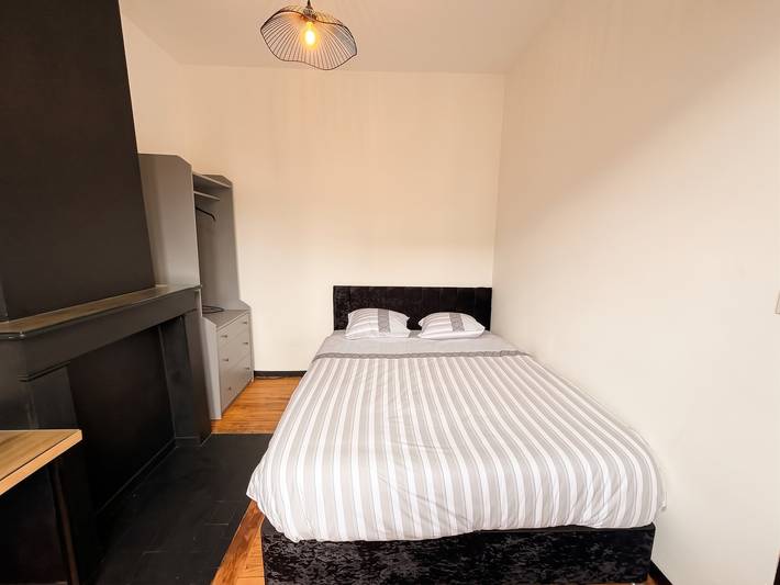 Apartamento entero, Apartamento tranquilo Valenciennes 70 m² con spa in Valenciennes, Región de Valenciennes