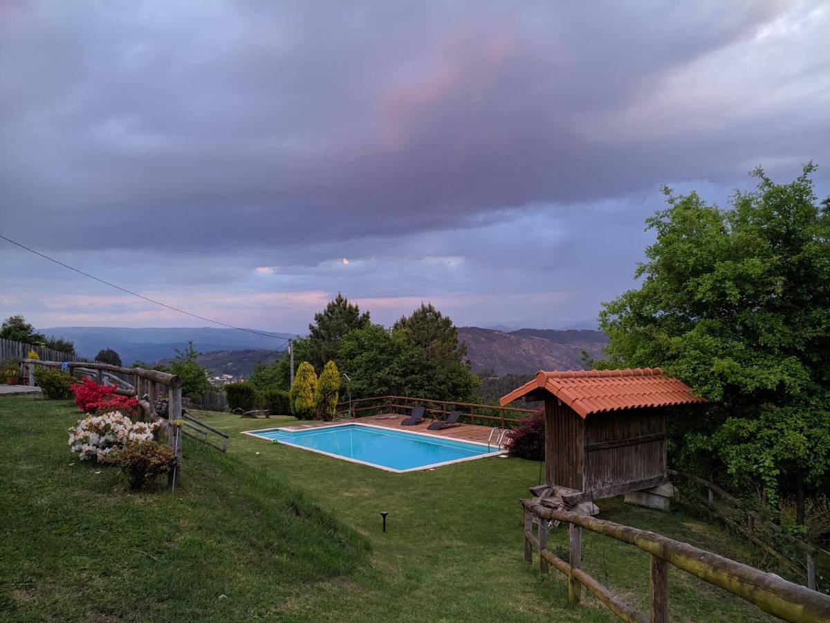 Three-Bedroom House in Ribas, Distrito de Braga