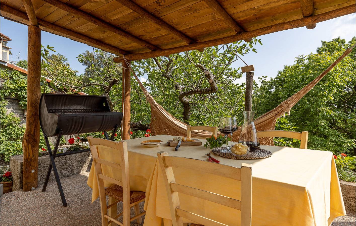 Apartment mit Meerblick, Parkplatz und Garten in Pescia, Pistoia Provinz