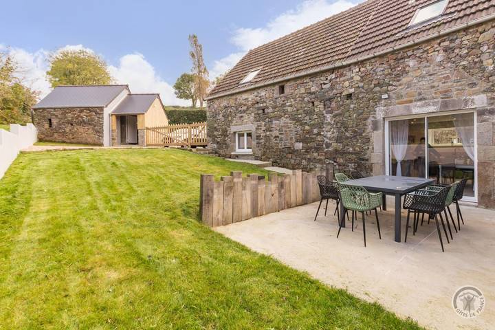 Gîte pour 7 personnes, avec jardin, animaux acceptés à Siouville-Hague - 2