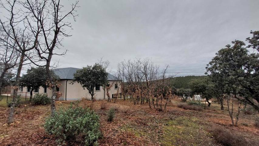 Chalet para 22 personas, con Balcón y Jacuzzi además de Terraza y Jardín en Provincia de Segovia - 4