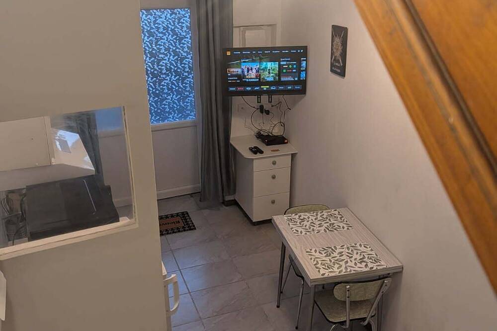 House-studio-2stars-no pets-2 people in Saint-Lormel, Dinan und Umgebung