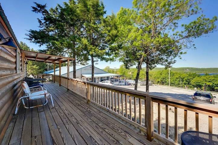 Blockhütte für 6 Personen, mit Terrasse und Pool - 1