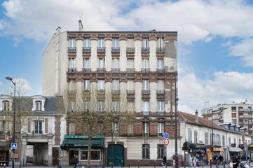 Gîte pour 6 personnes, avec vue et balcon dans Gare Du Bourget