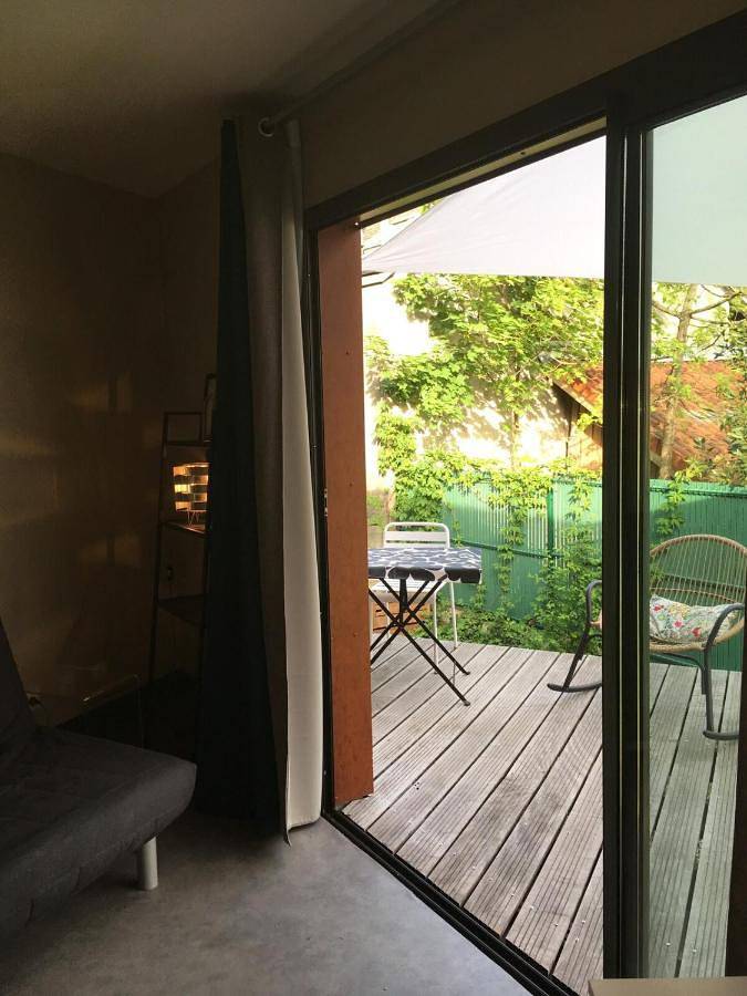 Gîte pour 2 personnes, avec terrasse à Corenc