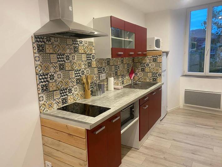 Gîte pour 4 personnes, avec terrasse dans Office De Tourisme Millau Grands Causses - 4