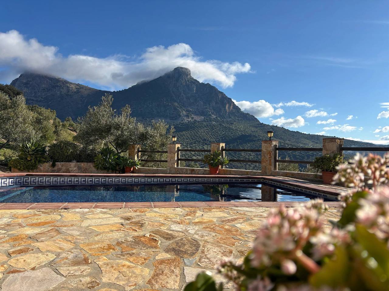 Komfortables Chalet in El Gastor mit Privatpool in El Gastor, Pueblos Blancos