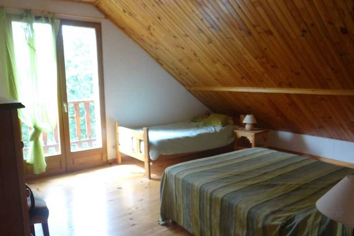 Chalet pour 10 personnes, avec jardin et balcon à Villard-de-Lans - 4