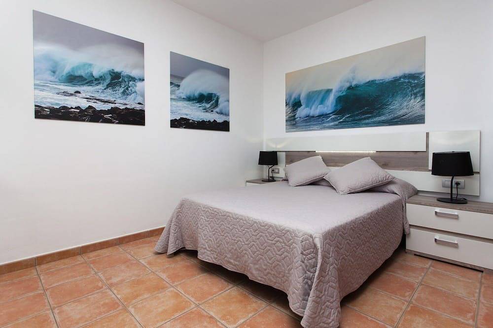 Apartamento entero, Tao Mazo 1 - Apartamento de 1 dormitorio con piscina y vistas a los volcanes in Lajares, La Oliva