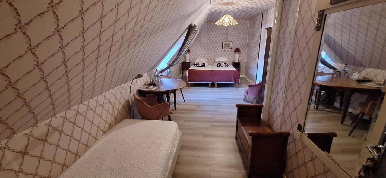 Hôtel Kastell Dinec'h in Minihy-Tréguier, Côte de Granit Rose