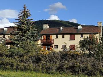 Gîte pour 6 personnes, avec jardin et vue à Sainte-Léocadie