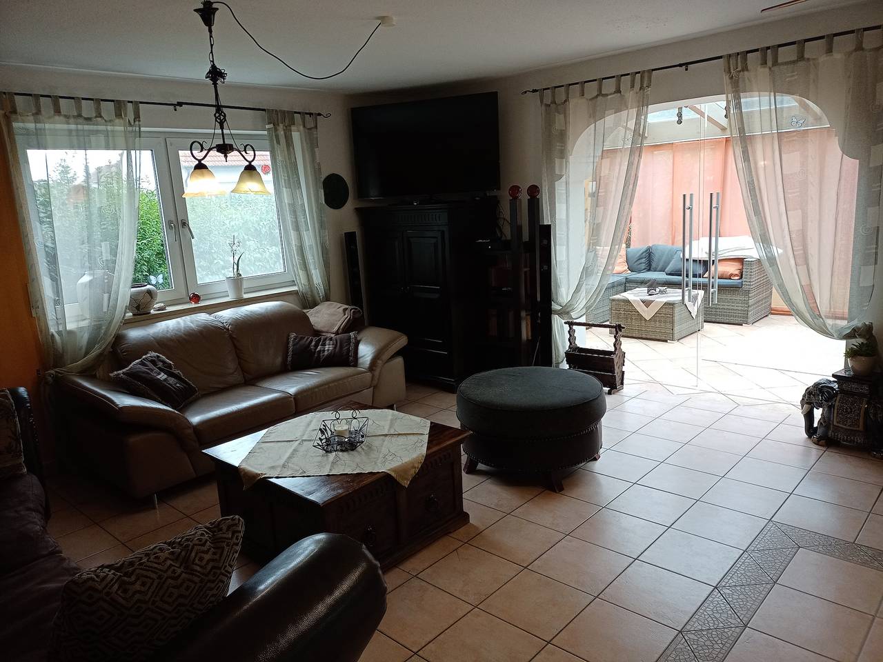 Ferienhaus mit Poolhalle und Sauna in Pyrbaum, Ostbayern