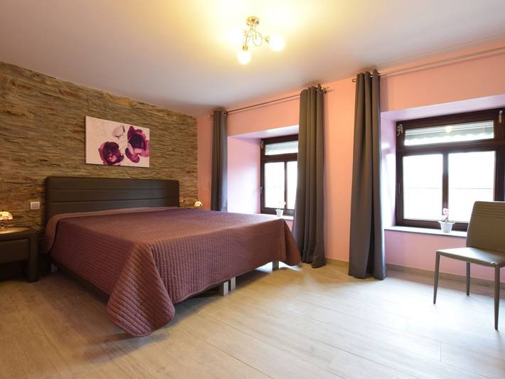 Pretty cottage with billart and 2 bathrooms near Neufchateau in Longlier, Neufchâteau