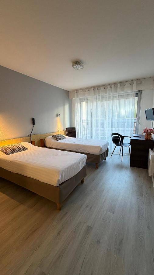 Hôtel pour 2 personnes, avec balcon, animaux acceptés dans Thermes des Arènes - 2