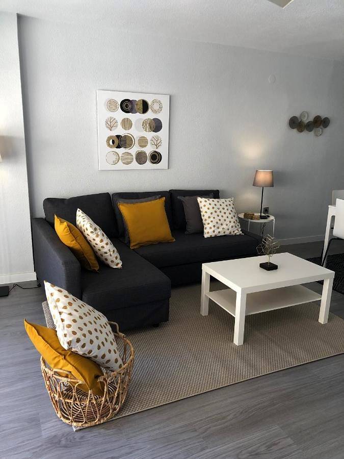 Appartement de vacances pour 6 personnes, avec terrasse ainsi que piscine et vue - 1
