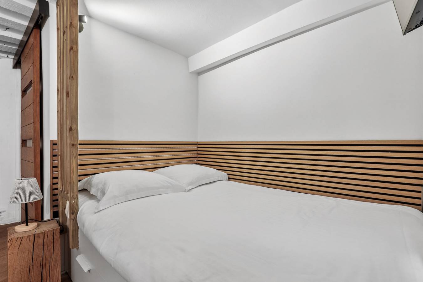 Appartamento intero, Studio Herold - Place de Victoires in 1st Arrondissement, Parigi