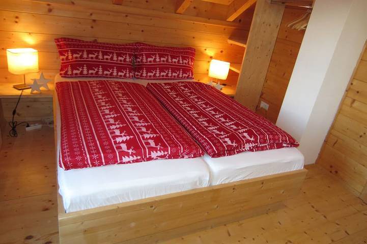 Urige Hütte auf schneesicheren 1750m mit Sauna, direkt im Ski- & Wandergebiet! in Stadl-Predlitz, Turracher Höhe