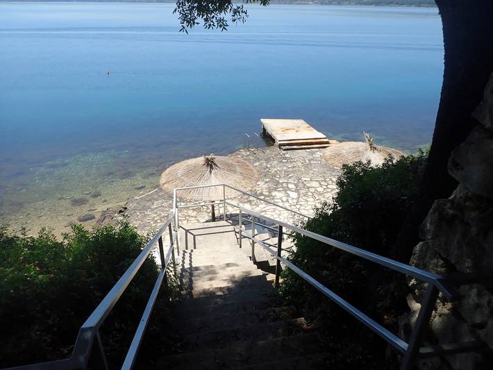 Ganze Wohnung, Ferienwohnung für 4 Personen mit Terrasse in Novigradsko More, Zadar