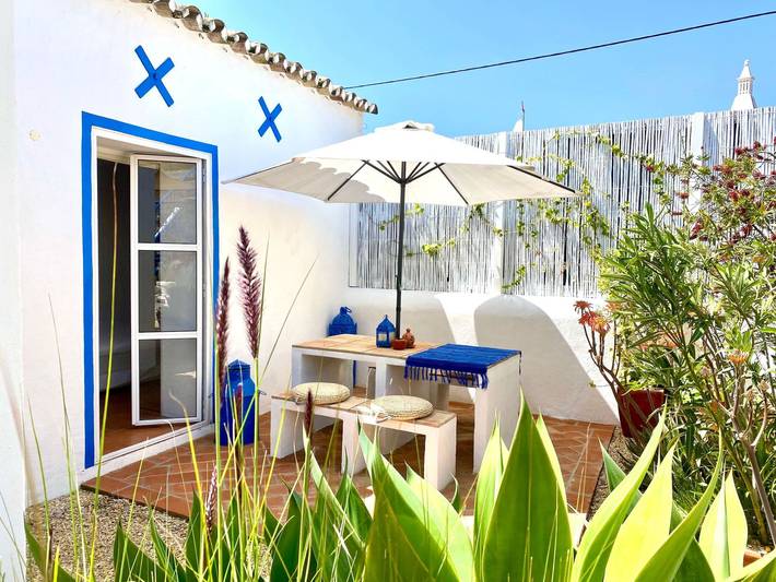 Casa de férias para 4 pessoas, com Terraço e Jardim e ainda Piscina em Faro