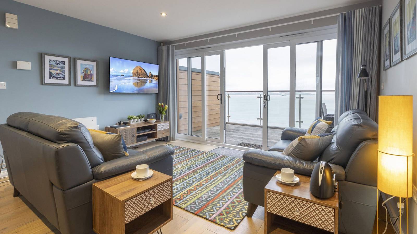 Entire apartment, Osprey 2 - The Cove in Brixham, Torbay