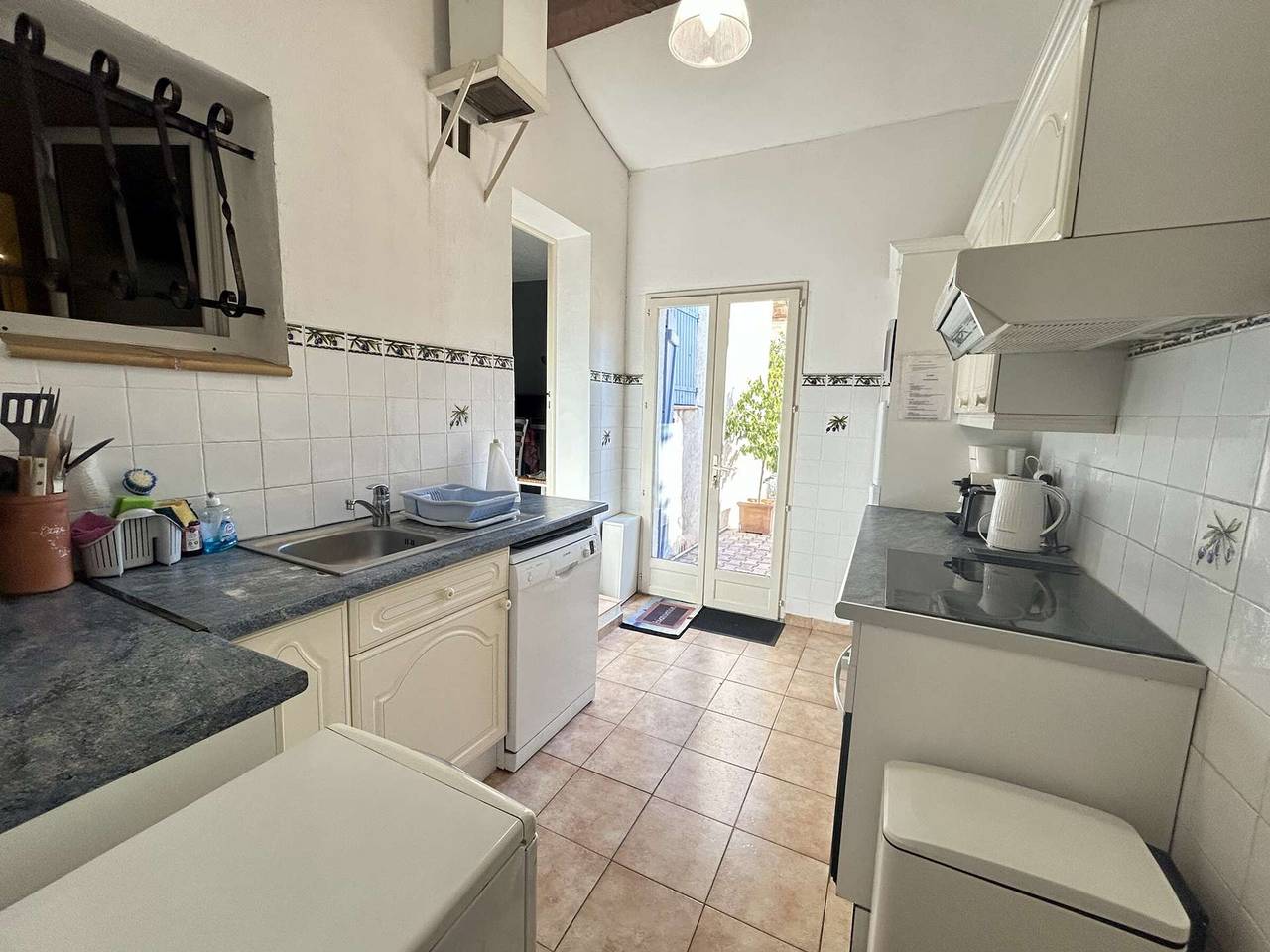 Villa Méditerranéenne 5 pièces, 8 couchages, jardin, proche plage à Sainte-Maxime in La Nartelle, Sainte-Maxime