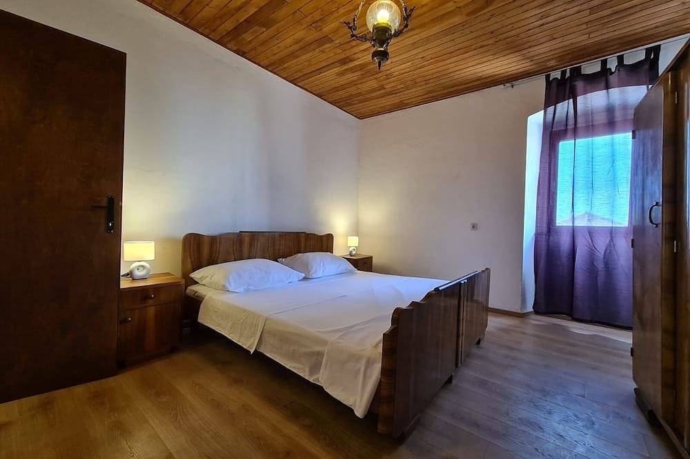 Haus 2120/39566 (Istrien - Krnica), 3000m vom Strand in Marčana, Südküste Istrien