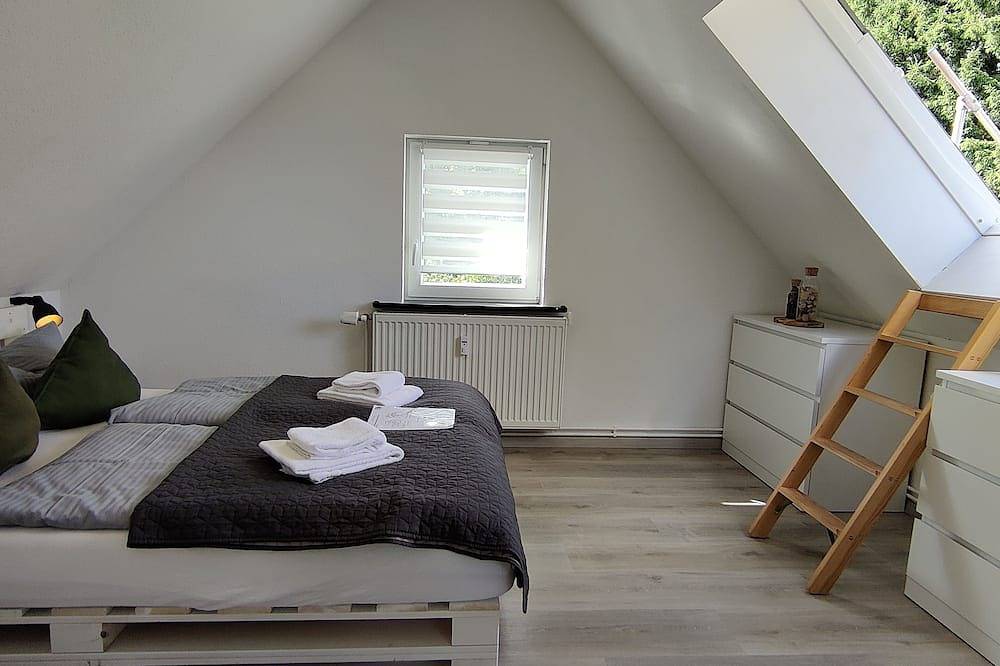 Ganze Wohnung, Genießt unsere moderne Fewo mit Sternekomfort in Tanne, Harzvorland