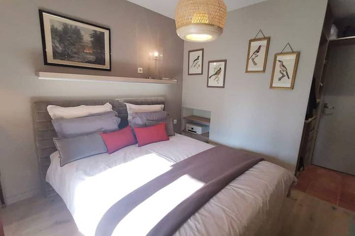 Appartement entier, Aix centre, bel appartementt2 1 chambre, terrasse sur jardin  Climatisé parking in Aix-en-Provence, Région d'Aix-en-Provence