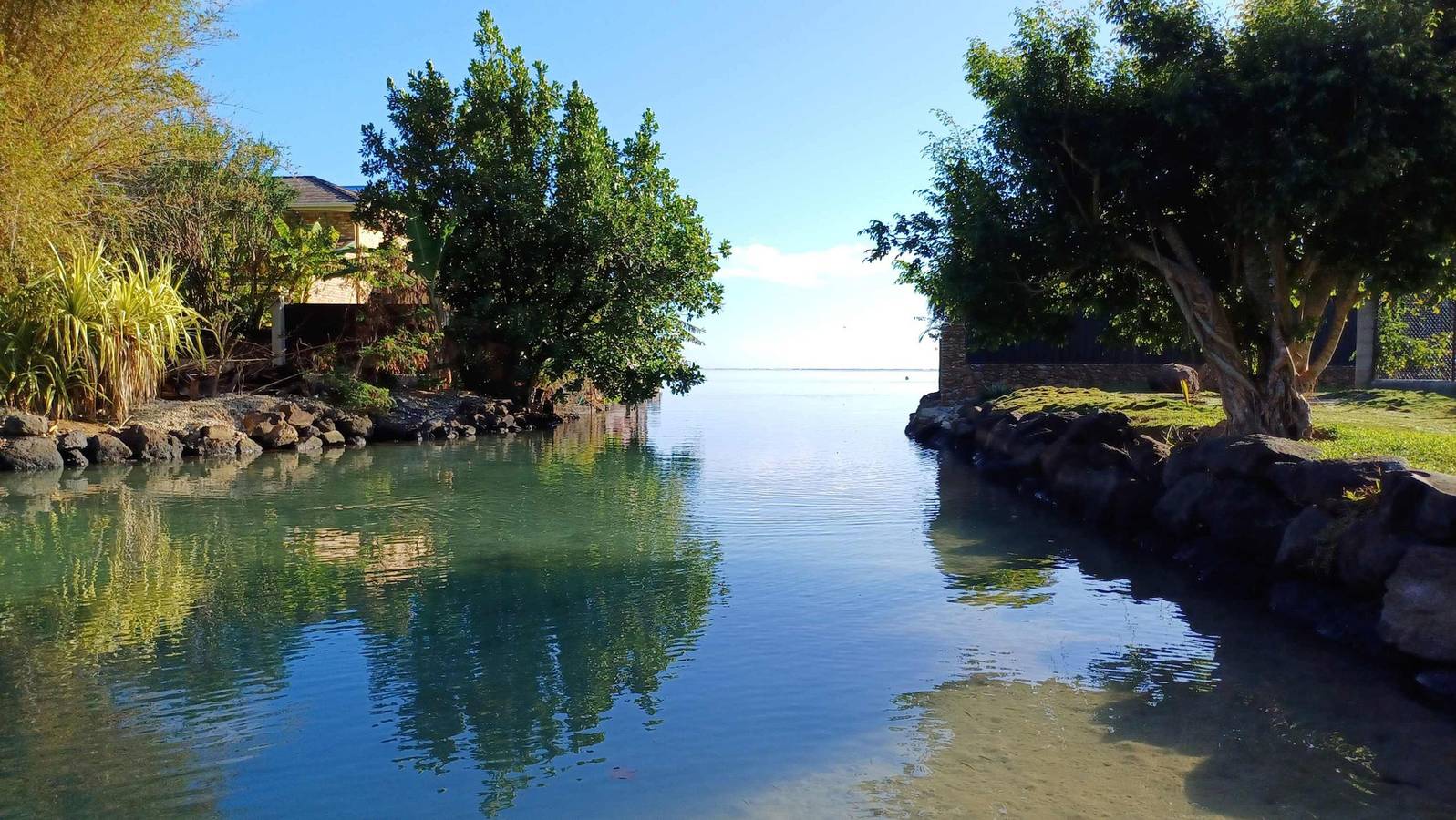 Entire apartment, Moorea - Bungalow Moekea Lagoon in Mo'orea