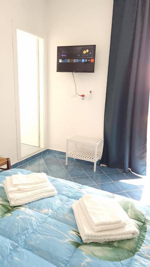 Maison d’hôte pour 2 personnes, animaux acceptés à Santa Marina Salina - 2