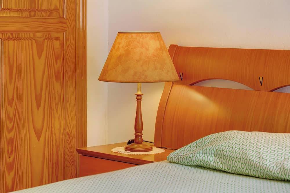 Apartamento entero, \"Vacation Home La Sanjora\" con Wi-Fi y balcón in Tamaduste, Valverde