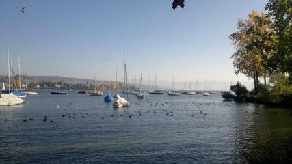 Ferienwohnung für 6 Personen, mit Seeblick und Balkon/Terrasse sowie Terrasse in Zürich