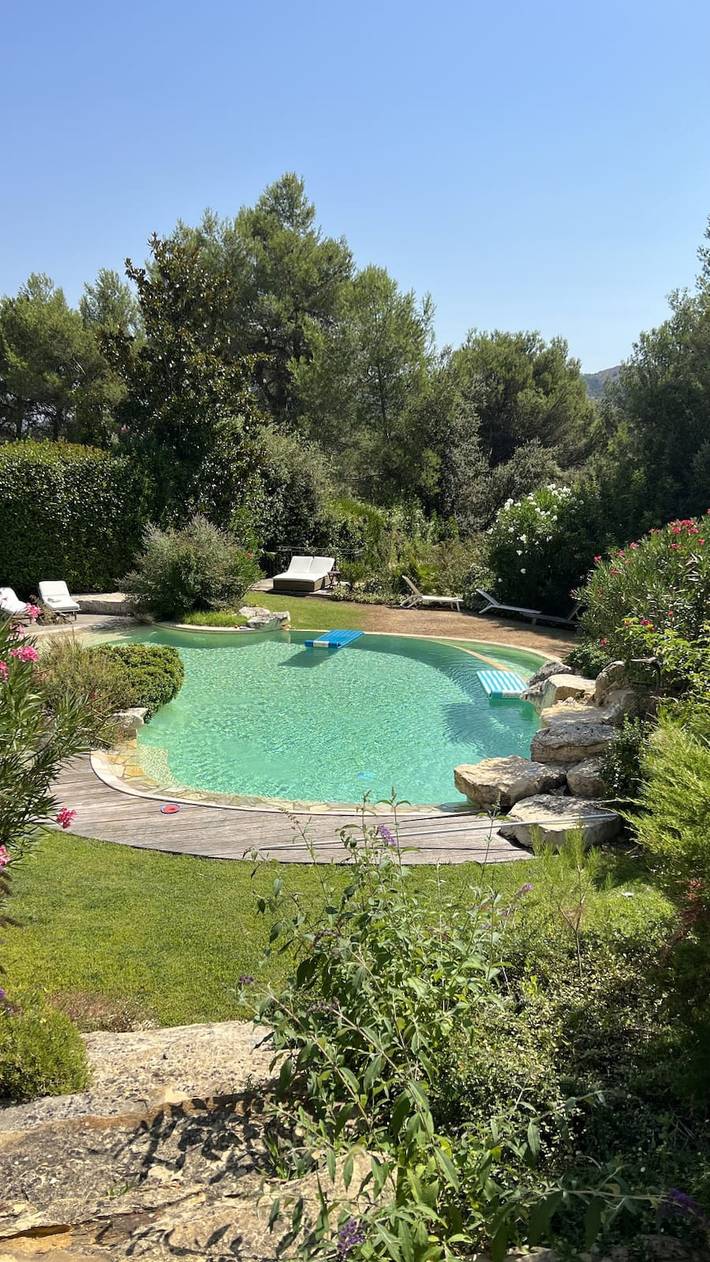 Location de vacances pour 8 personnes, avec jardin et piscine à Mallemort - 2